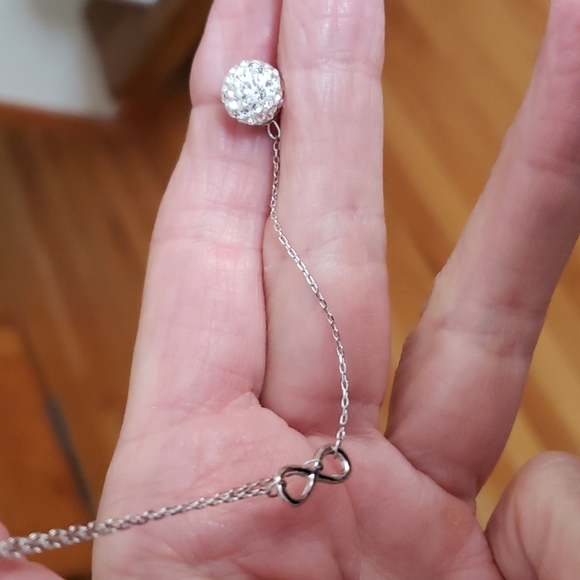 Lot of 4 Necklaces 1 set of earings - Picture 7 of 7